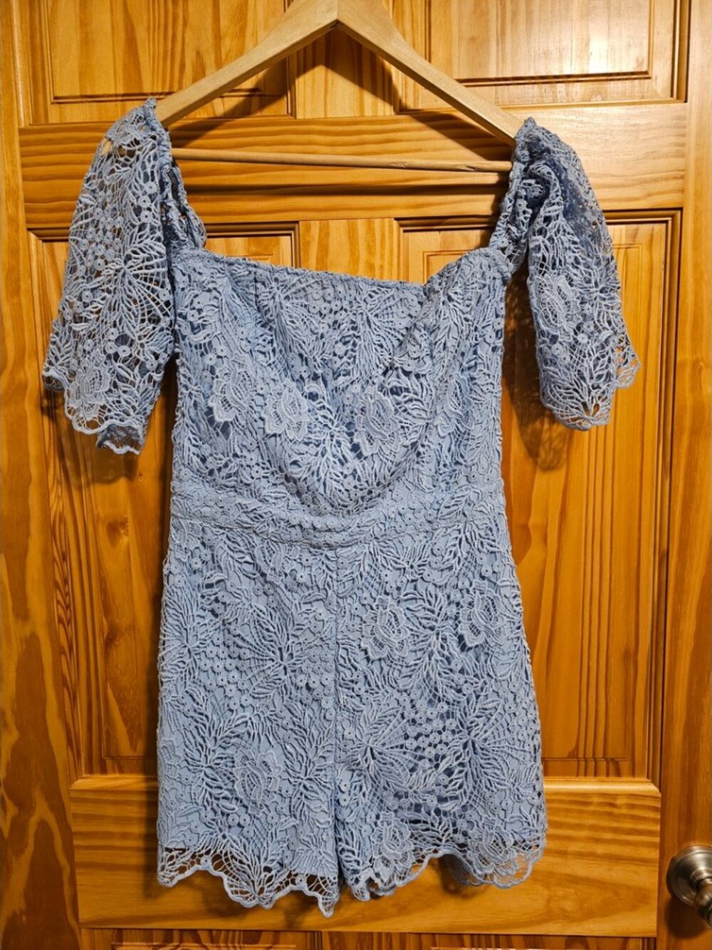💙 120. Guess Los Angeles Size 4 Romper
